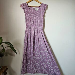 EUC HAYDEN LOS ANGELES LAVENDER FLORAL MIDI DRESS SIZE M